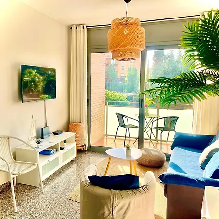 Apartament Beach&pool, Boutique With Free Parking, Full Equipped In Fenals Lloret de Mar