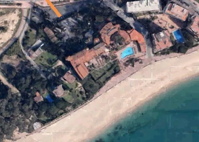 Beach&pool, Boutique With Free Parking, Full Equipped In Fenals Apartament *