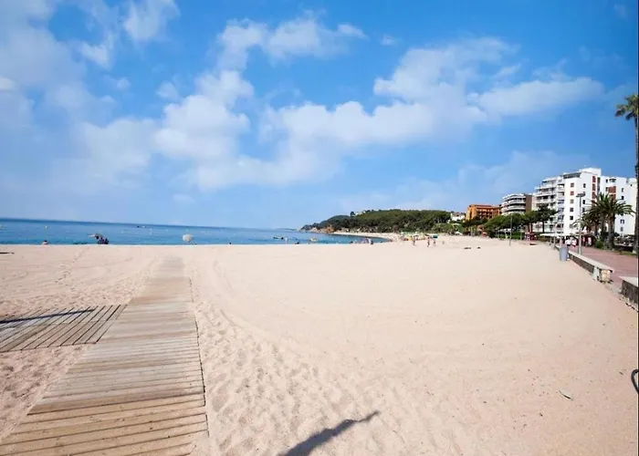 Beach&pool, Boutique With Free Parking, Full Equipped In Fenals *