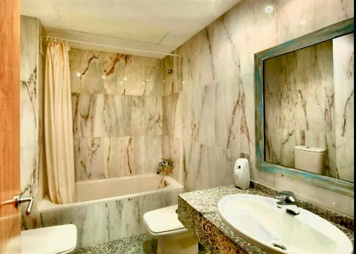 Beach&pool, Boutique With Free Parking, Full Equipped In Fenals