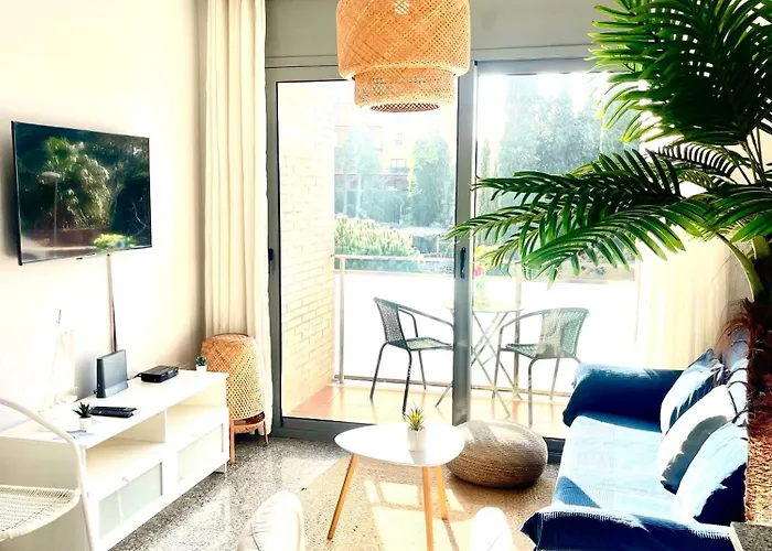 Beach&pool, Boutique With Free Parking, Full Equipped In Fenals