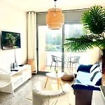 Beach&pool, Boutique With Free Parking, Full Equipped In Fenals