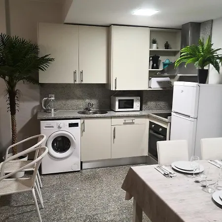 Appartement Beach&pool, Boutique With Free Parking, Full Equipped In Fenals Lloret de Mar