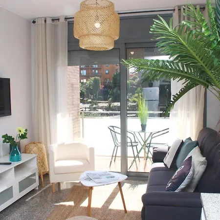 Beach&pool, Boutique With Free Parking, Full Equipped In Fenals Appartement *