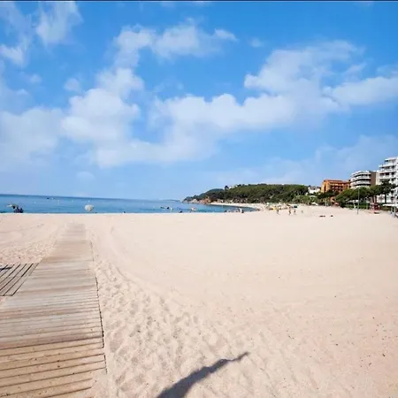 Beach&pool, Boutique With Free Parking, Full Equipped In Fenals *