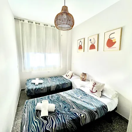 Beach&pool, Boutique With Free Parking, Full Equipped In Fenals