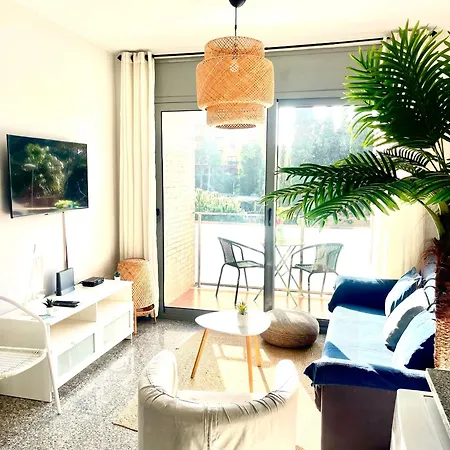 Beach&pool, Boutique With Free Parking, Full Equipped In Fenals
