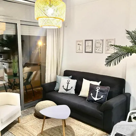 Apartman Beach&pool, Boutique With Free Parking, Full Equipped In Fenals *